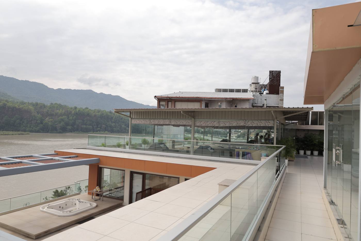 Modi Yoga Retreat Property View 3